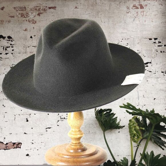 Black fedora! Cute as can be and super stylish! Polyester/cotton blend Nwot main image 6